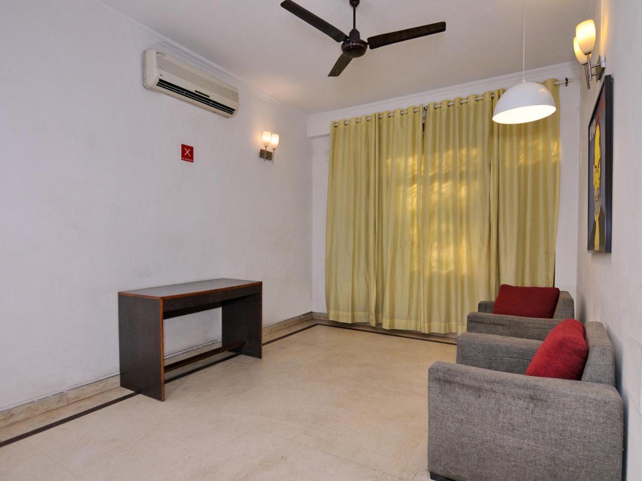 Oyo Flagship 592 Hauz Khas Village New Delhi Buitenkant foto