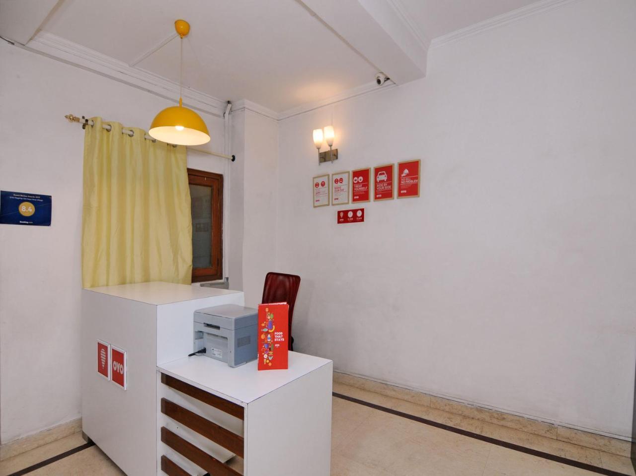 Oyo Flagship 592 Hauz Khas Village New Delhi Buitenkant foto