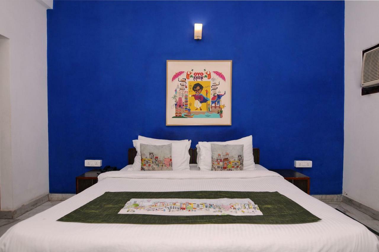 Oyo Flagship 592 Hauz Khas Village New Delhi Buitenkant foto