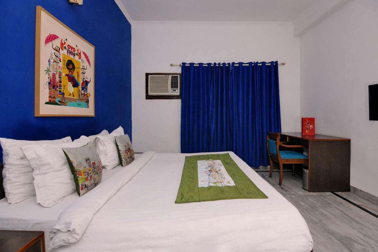 Oyo Flagship 592 Hauz Khas Village New Delhi Buitenkant foto